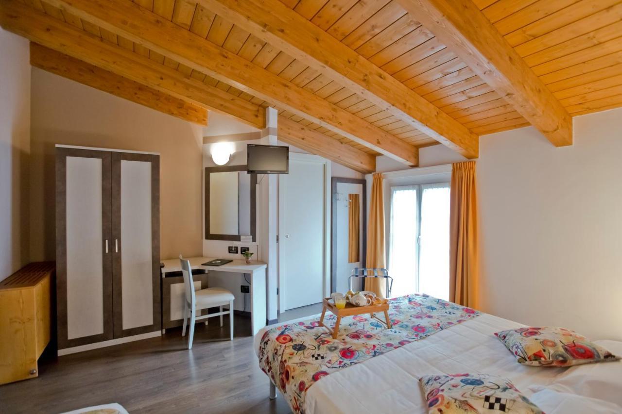 Hotel Lago Di Como Колико Экстерьер фото