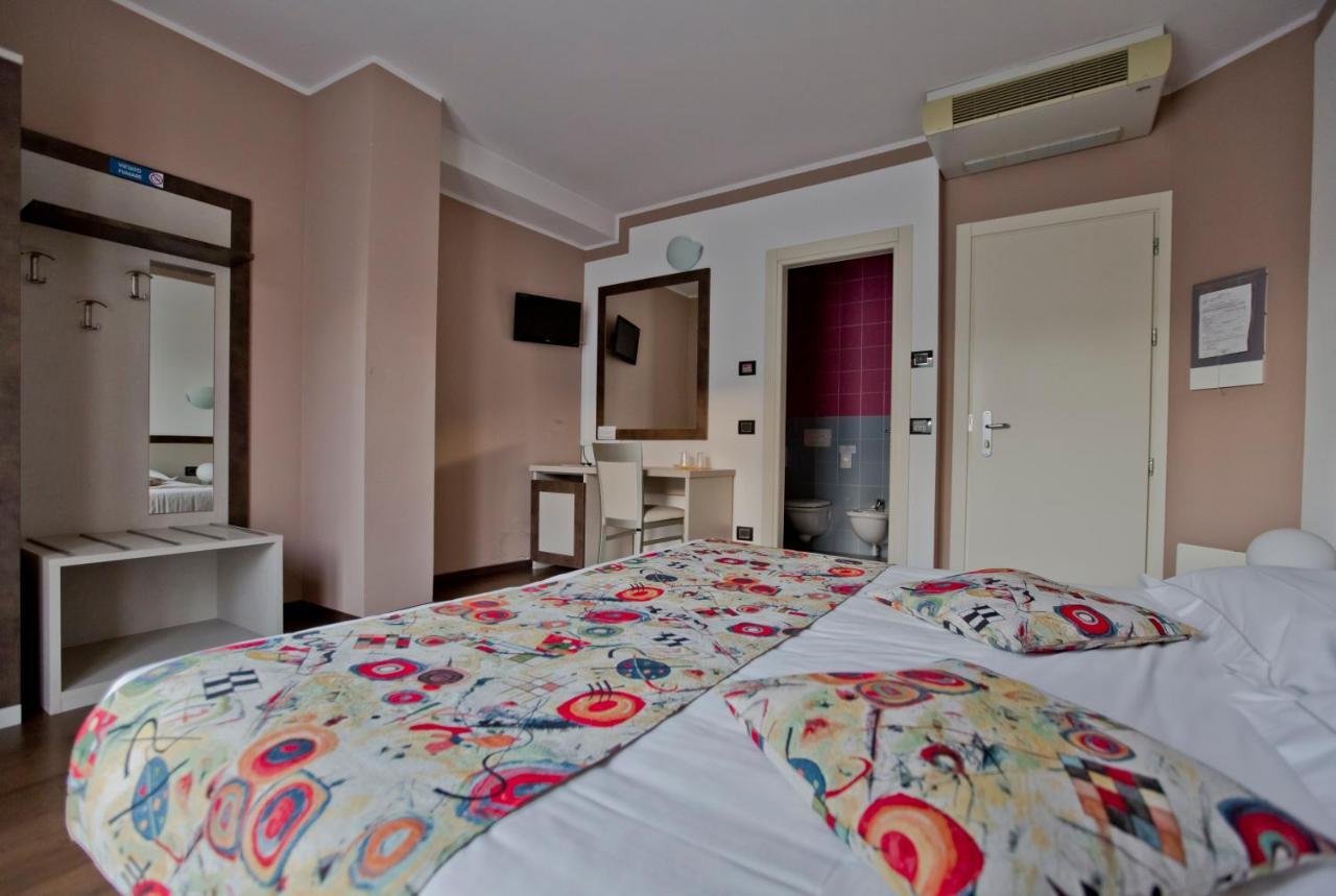 Hotel Lago Di Como Колико Экстерьер фото