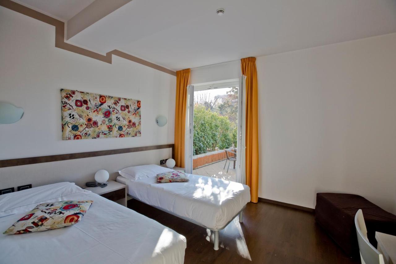 Hotel Lago Di Como Колико Экстерьер фото